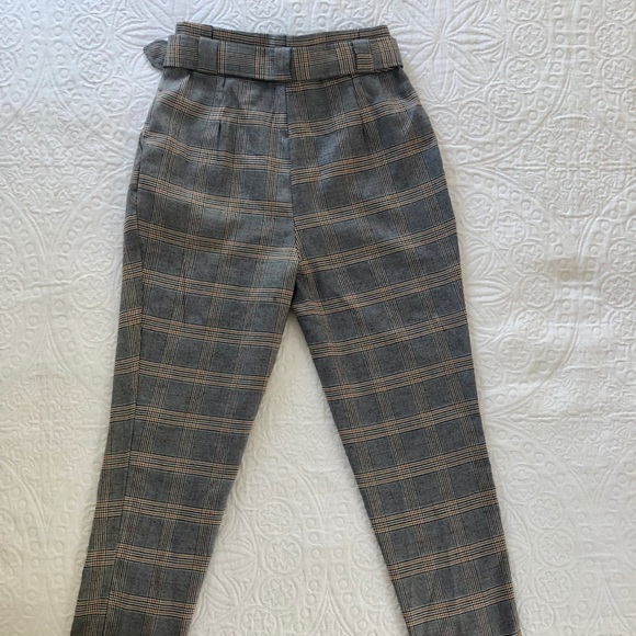 Plaid Tapered Pants - Picture 3 of 4
